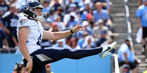 sports punter.